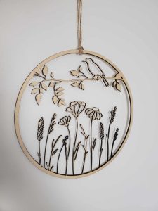 Création artisanale en bois, fait-main, gravure, découpe