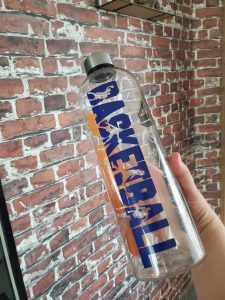 Gourde en plastique personnalisée, création artisanale, basketball, stickers