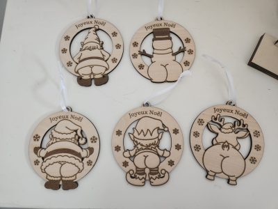 boules de noël, fun, bois, gravure